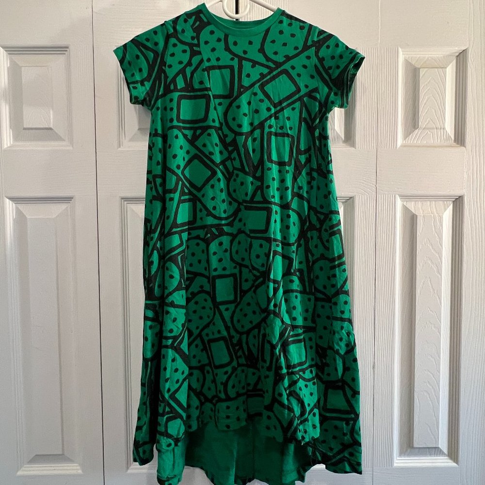 nununu 360 bandaid dress Green Size 10-11 Never Worn